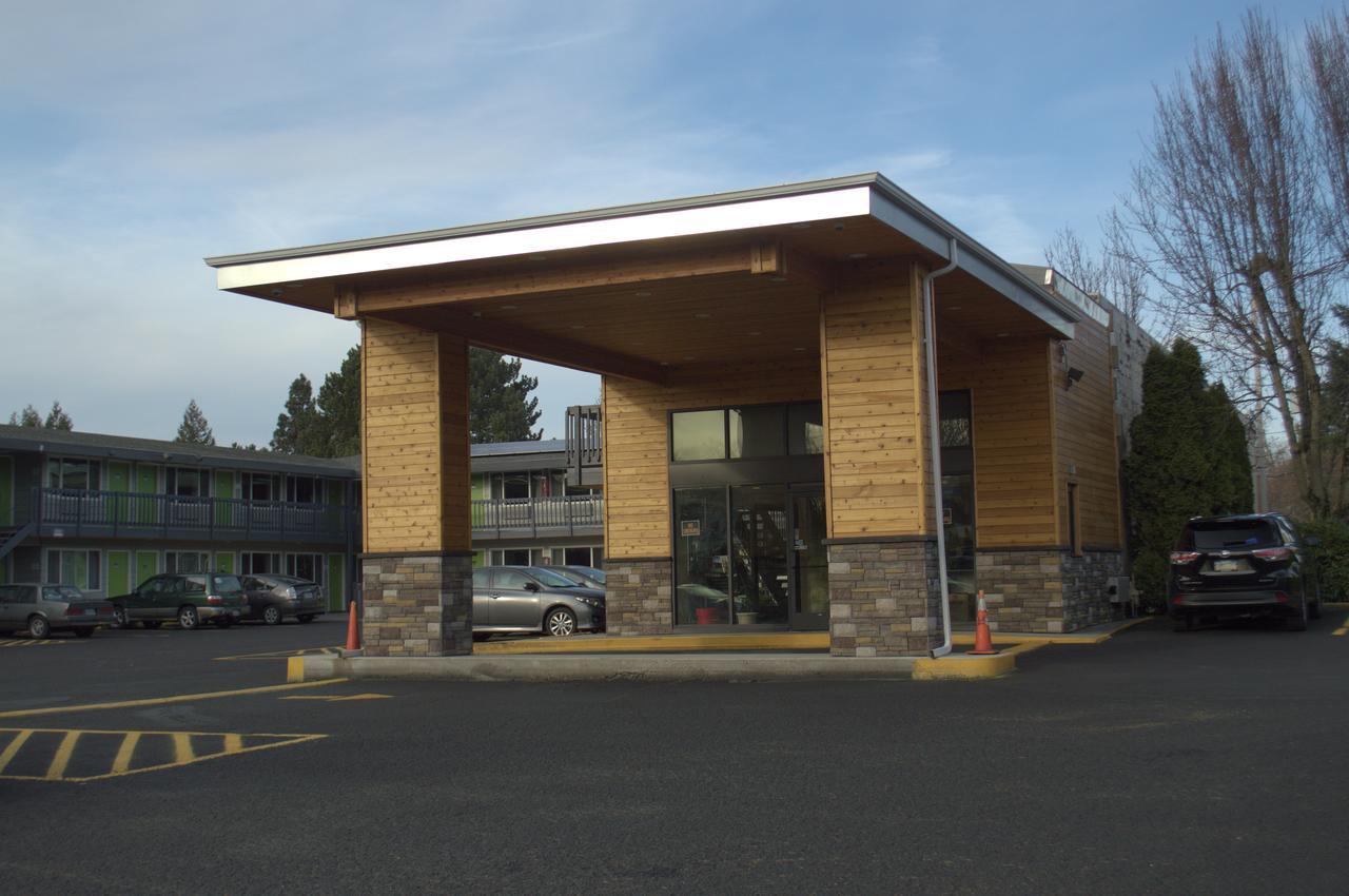 Banfield Motel Portland Exterior photo